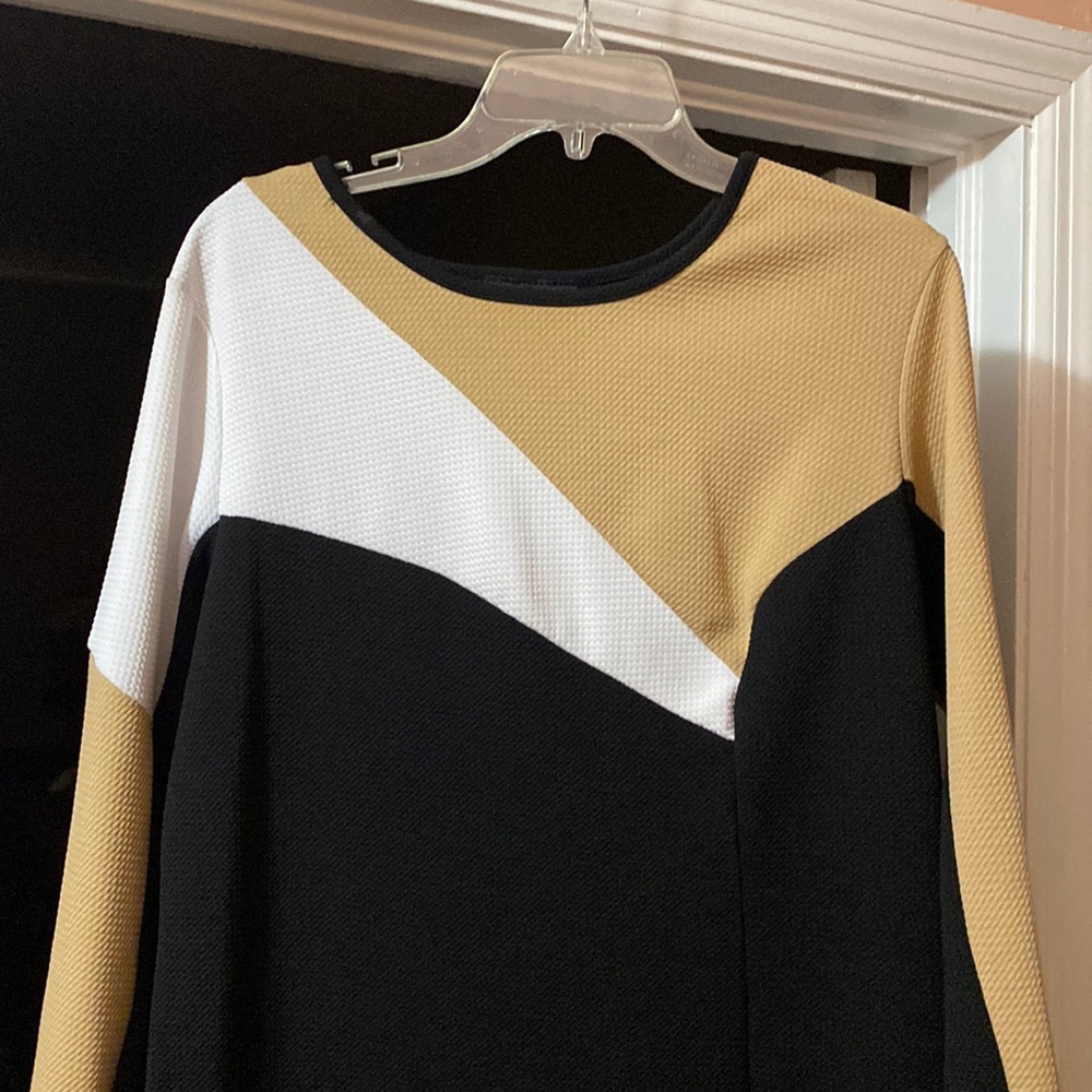 Women dress
